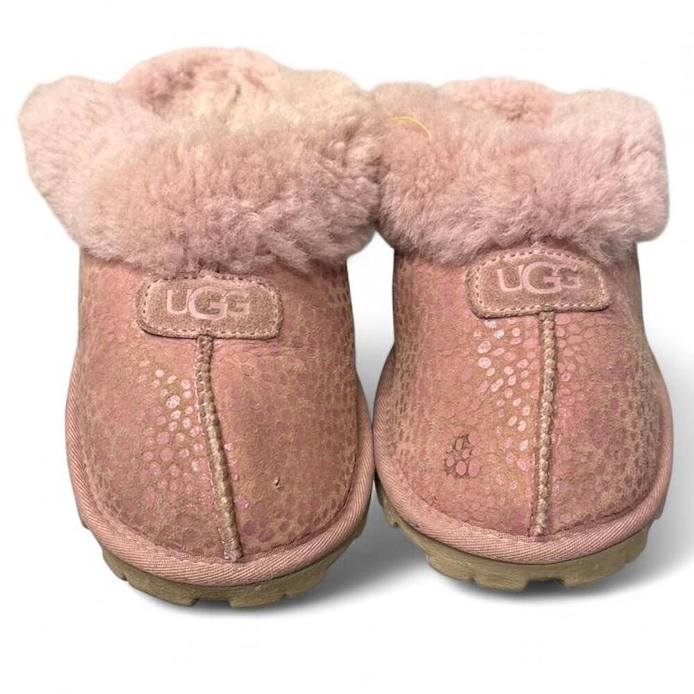 Y2K Womens Ugg Slippers SZ 9